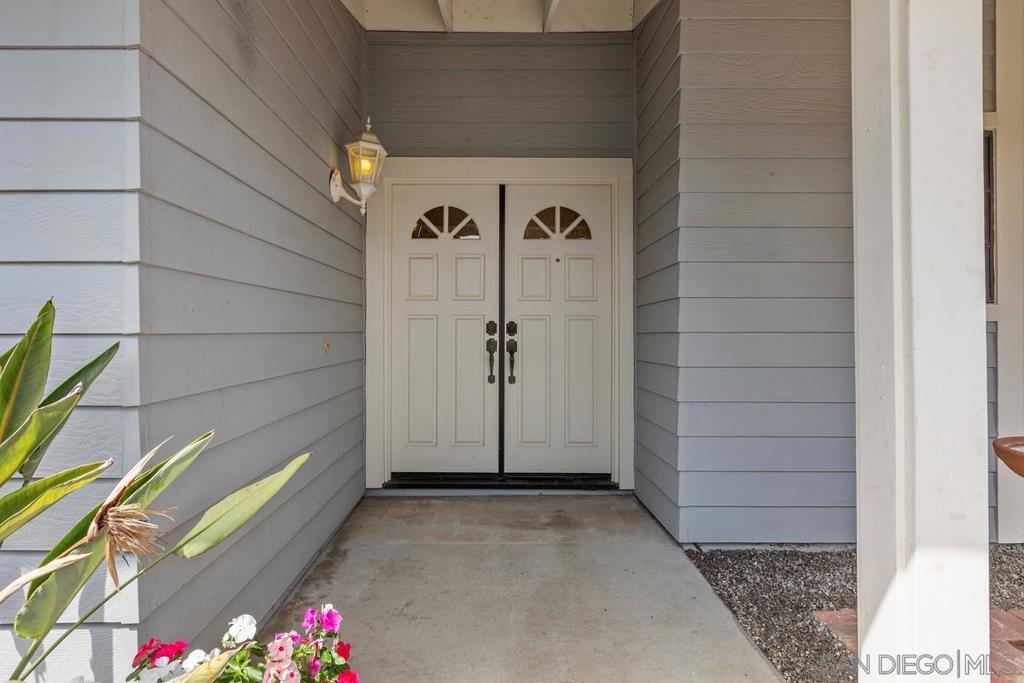 1315 Eagle Glen