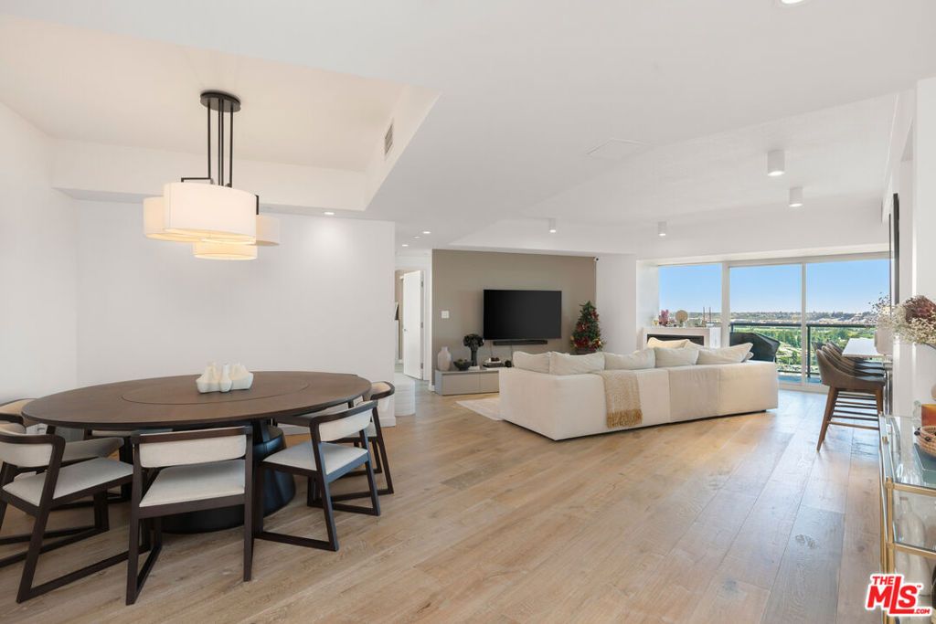 Photo of 13600 Marina Pointe Drive #1906, Marina Del Rey, CA 90292 (MLS # 26666313)