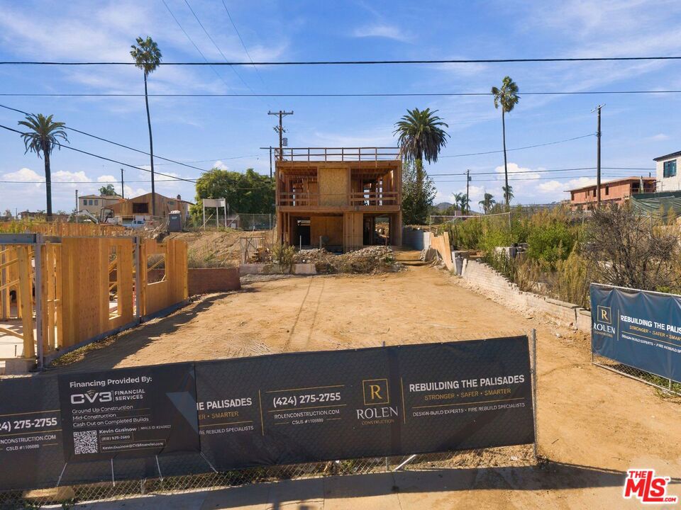 687 Hampden Place
