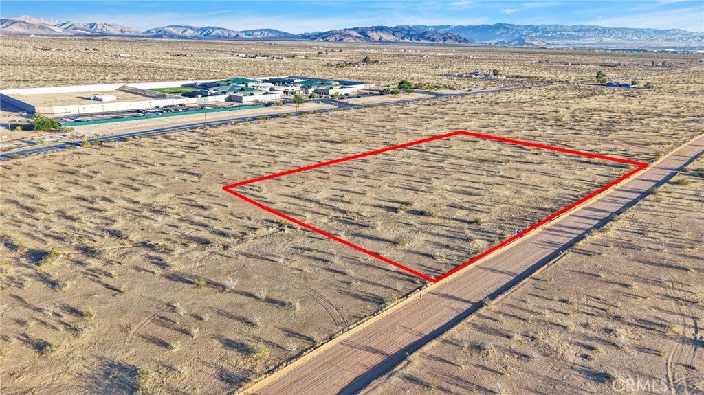 0 Short VACANT LAND Avenue