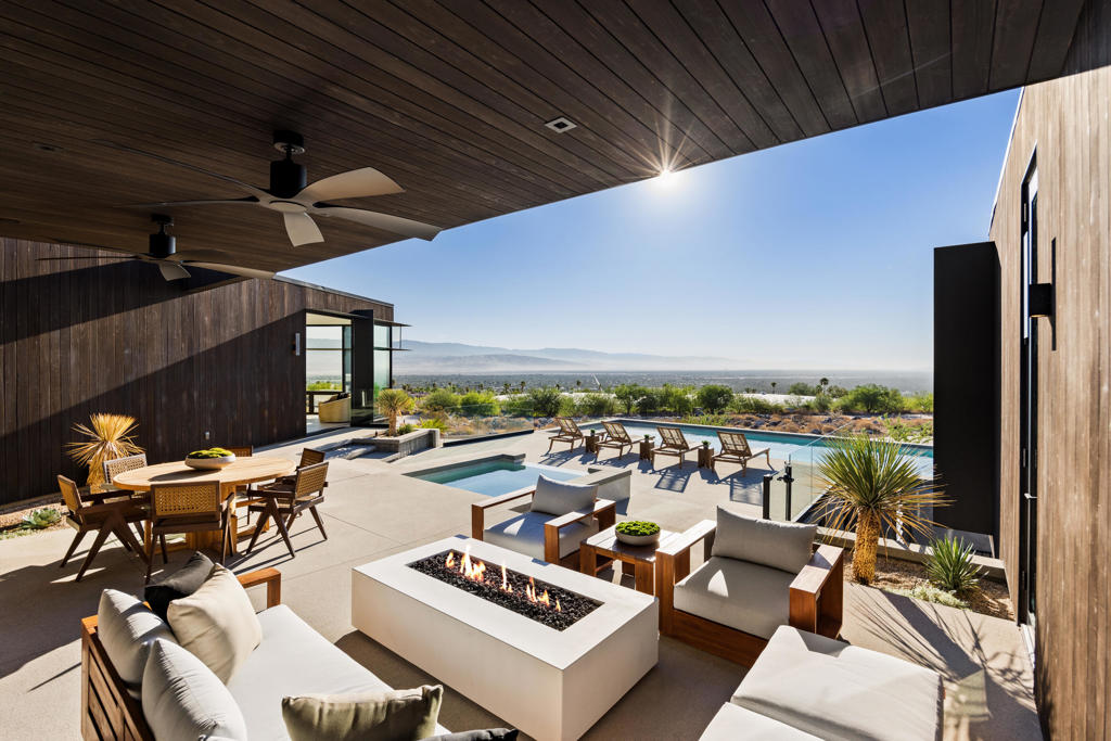 Desert Palisades - Residential