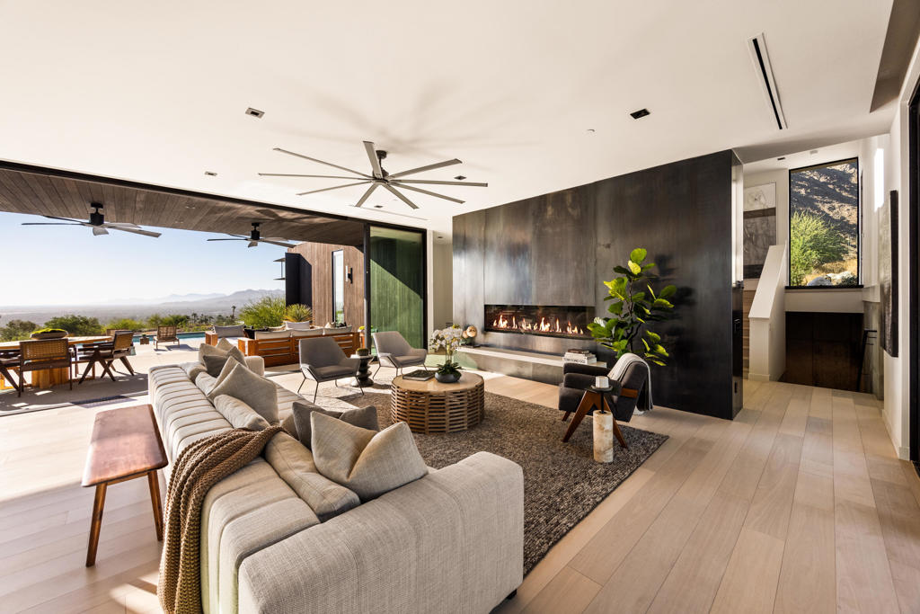 Desert Palisades - Residential