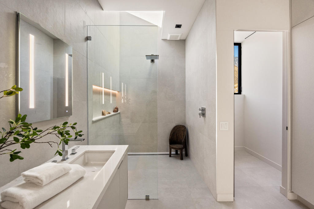 Desert Palisades - Residential