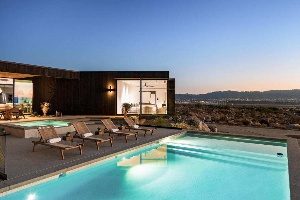 Desert Palisades - Residential