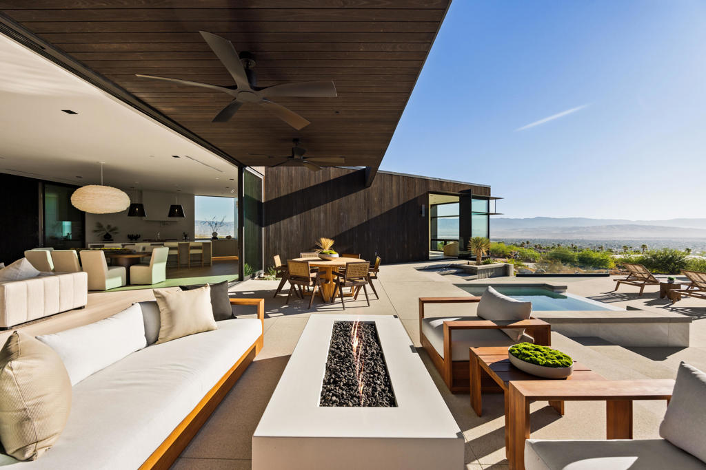 Desert Palisades - Residential