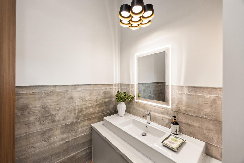 Desert Palisades - Residential