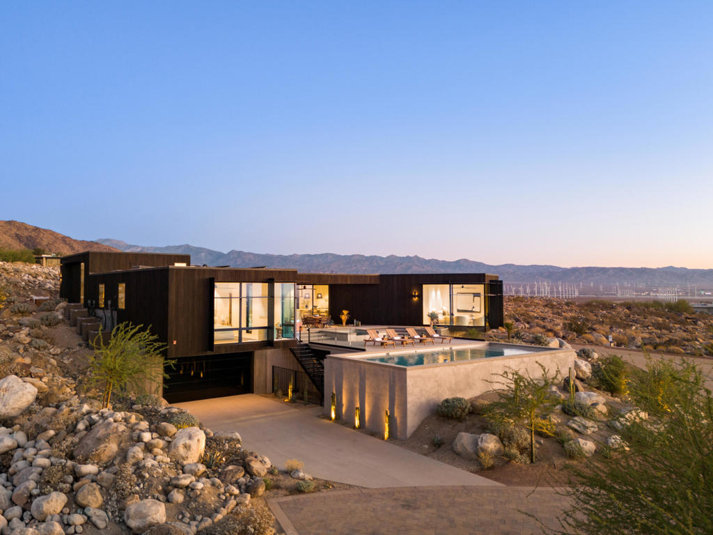 Desert Palisades - Residential