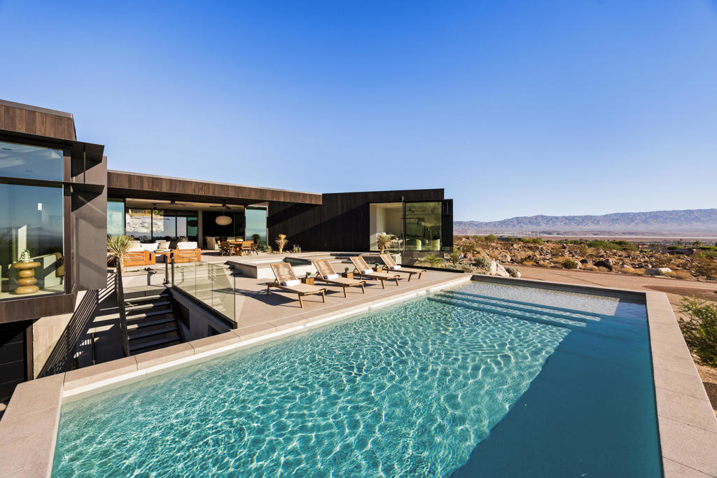 Desert Palisades - Residential