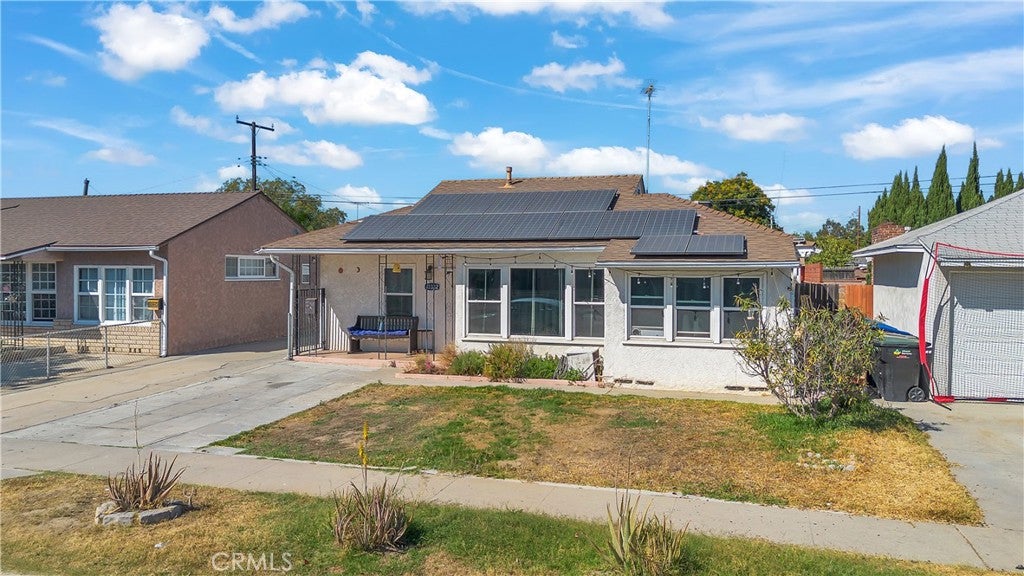 13302 Volunteer Avenue
