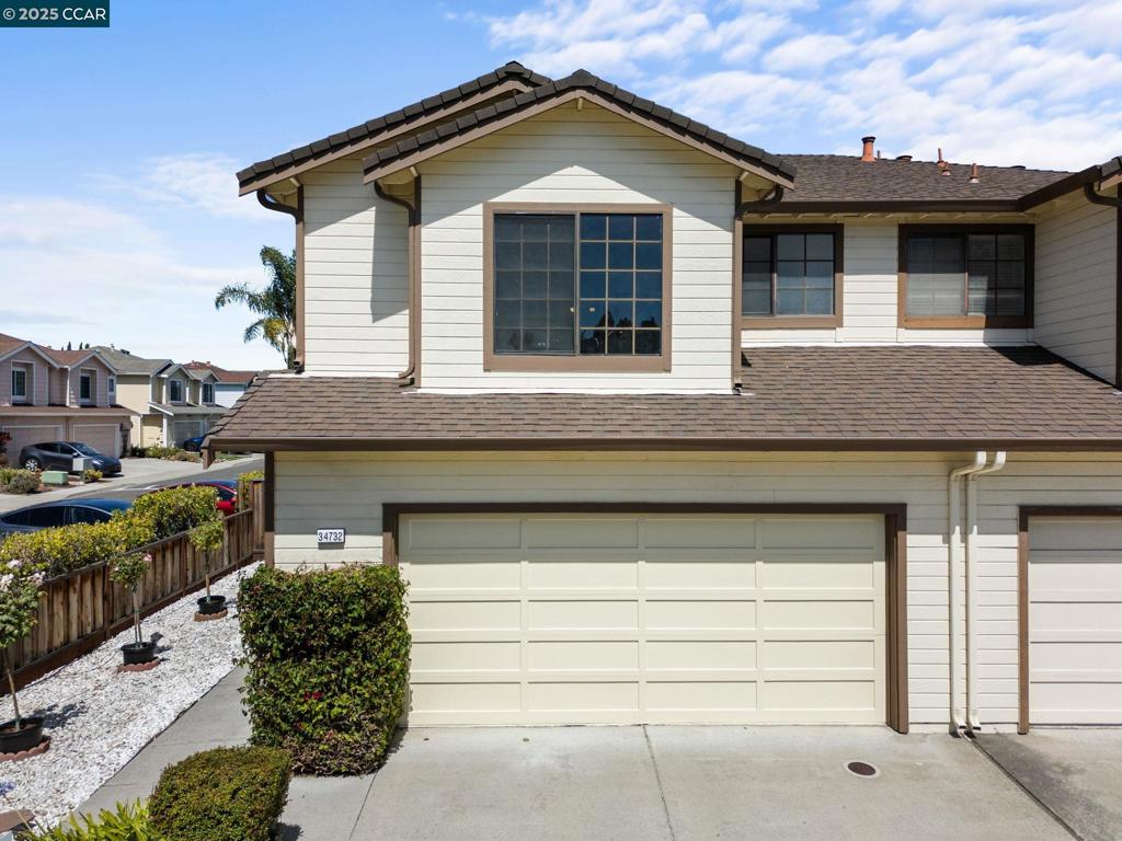 Welcome to this move-in-ready home, bathed in natural light and situated in the highly desirable Ardenwood area of Fremont. The bright open floor plan is accentuated by vaulted ceilings, laminate flooring and fresh interior paint. Recent upgrades include new counter tops and updated primary shower. Nestled in a peaceful neighborhood, this property is conveniently located near top rated schools, parks, shopping centers, and major commuting corridors. An excellent opportunity awaits- Schedule your private tour today!