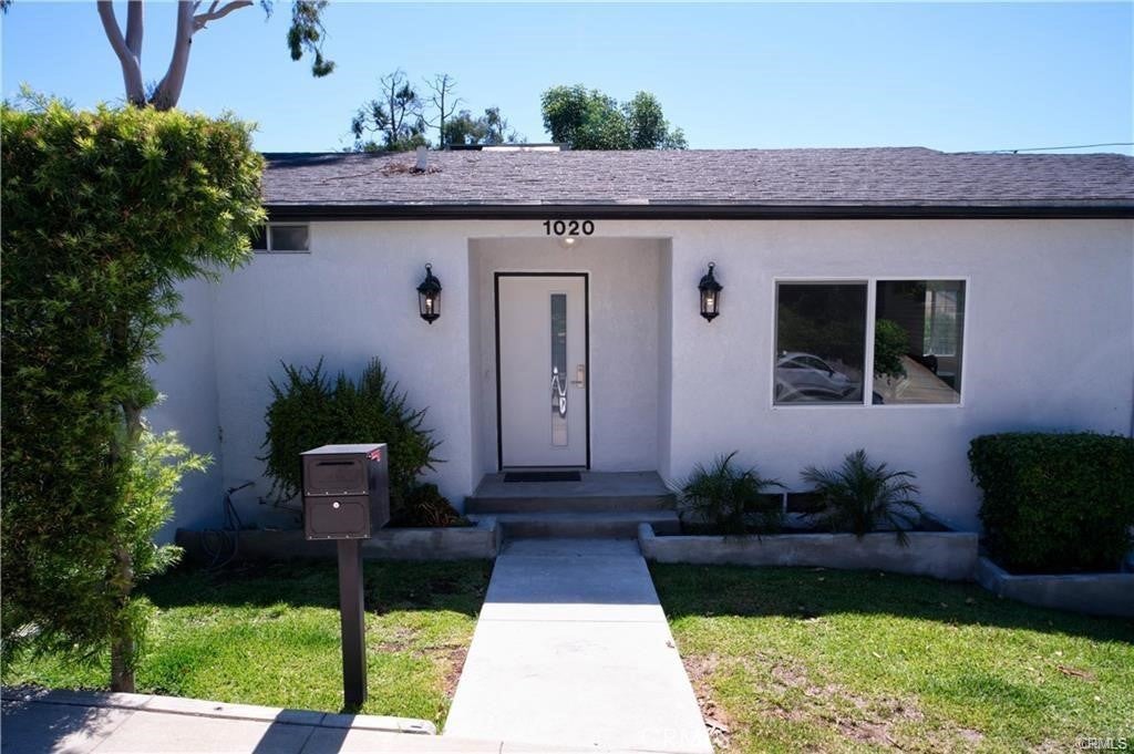 1020 Lantana Drive