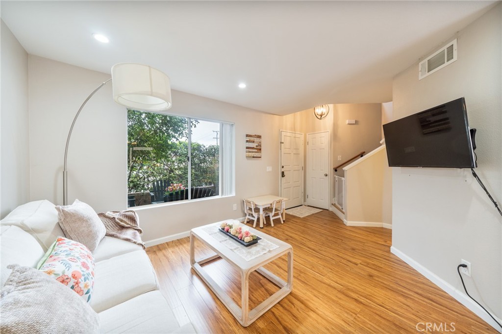 22123 Figueroa Street 144