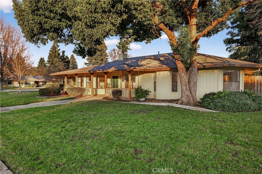 1090 Autumnwood Drive