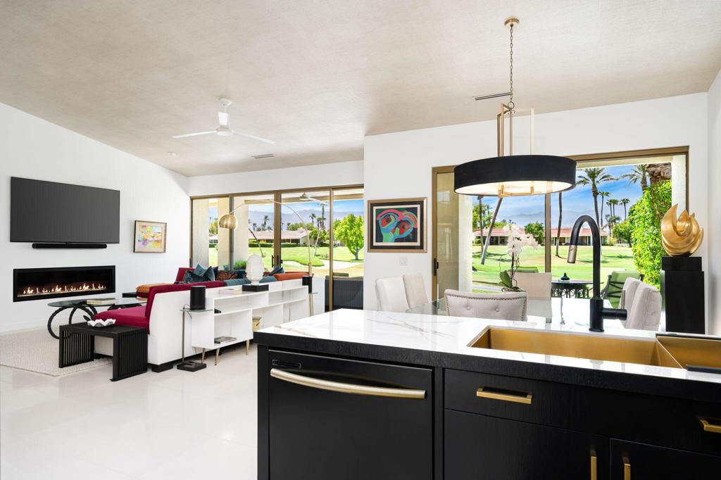 Desert Horizons C.C. - Residential