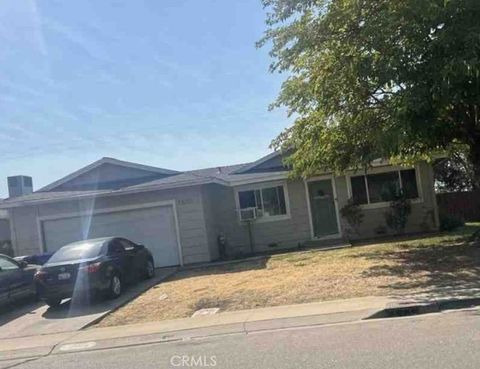 Photo of 1100 Tudor, Galt, CA 95632 (MLS # SR26046354)