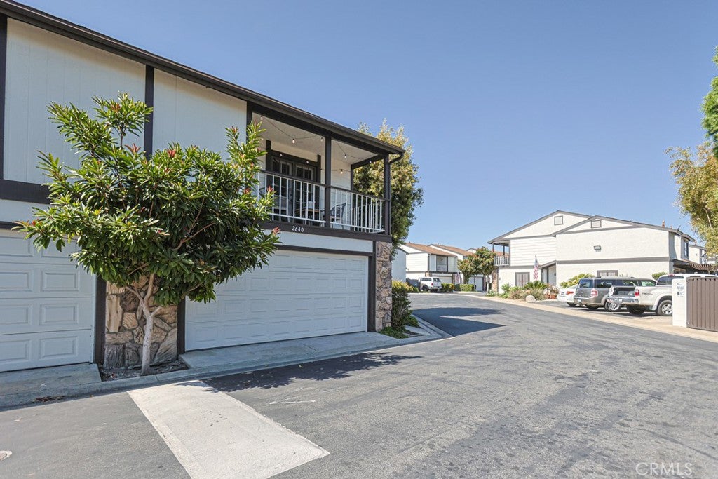 2640 W Meadowview