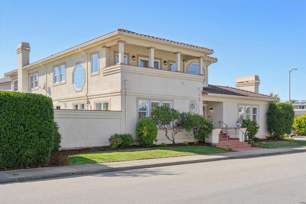 539 Silver Avenue