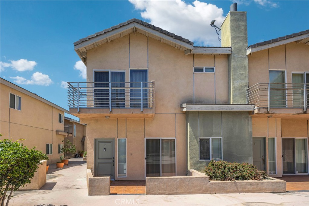 Gorgeous End-Unit Located in the Most Sought Location of San Gabriel. This rare find in the desirable gated community of Villa Del Mare (built in 2004) offers the perfect blend of comfort and convenience. Step inside to a spacious open living room with a cozy fireplace, recessed lights, and an open-concept kitchen with granite countertops. Enjoy 2 private suites with walk-in closets, 3 full bathrooms, and an upstairs loft ideal for a home office or study. Added conveniences include double pane windows, indoor laundry, 2 car attached garage with extra storage, and low HOA fees covering gated security, security camera, trash, insurance, and community maintenance. The location is unbeatable! Just a short walk to Hawaii Supermarket, 99 Ranch Market, close to restaurants, and shops, plus minutes from Sheraton & Hilton Hotels, the 10 Freeway, parks. Combining prime location, modern comfort, and investment potential, this end-unit is perfect for both homeowners and investors!