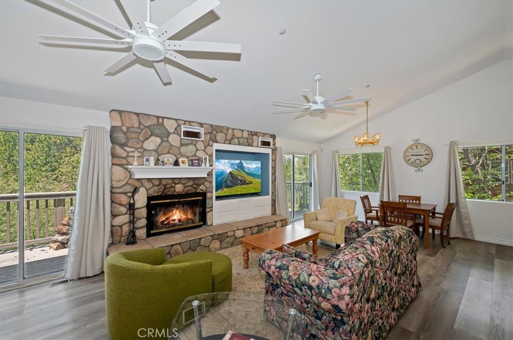 1023 Pintail Circle
