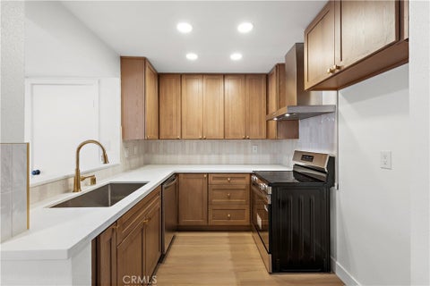 Photo of 25761 Le Parc #9, Lake Forest, CA 92630 (MLS # OC26155380)
