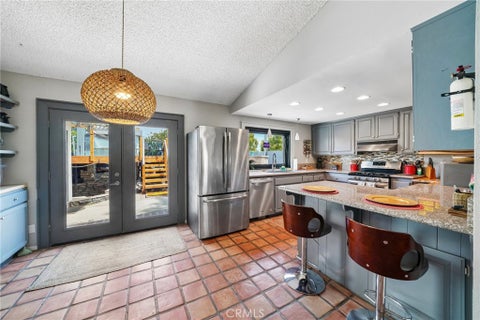 Tiny photo for 4535 Albion Dr DR, Riverside, CA 92503 (MLS # IV26196393)