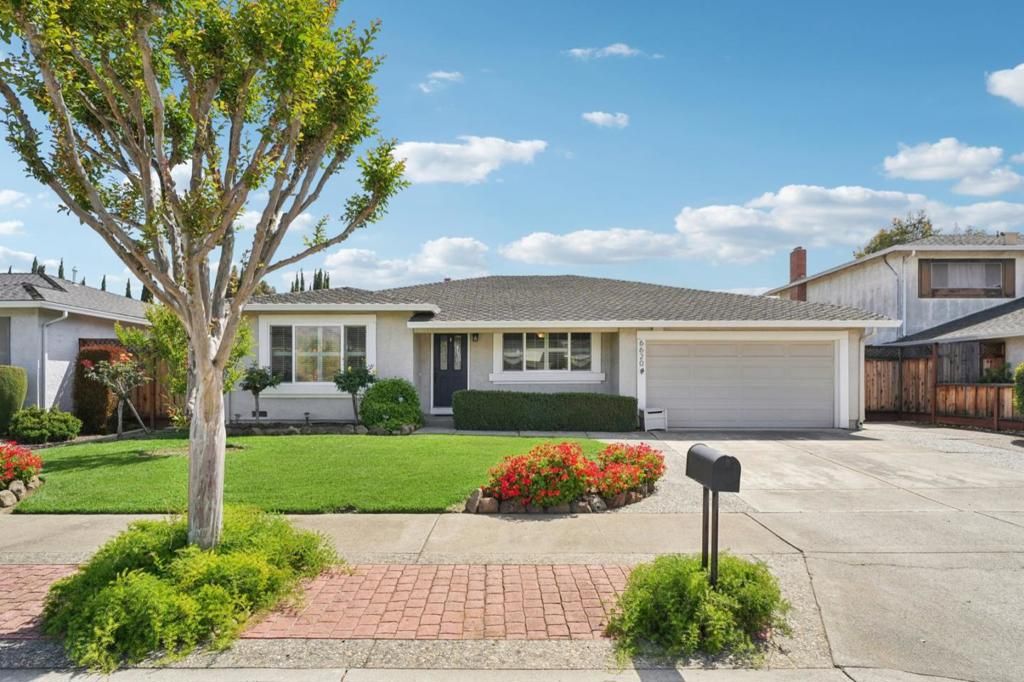 Photo of 6620 Thames Drive, Gilroy, CA 95020 (MLS # ML82039961)