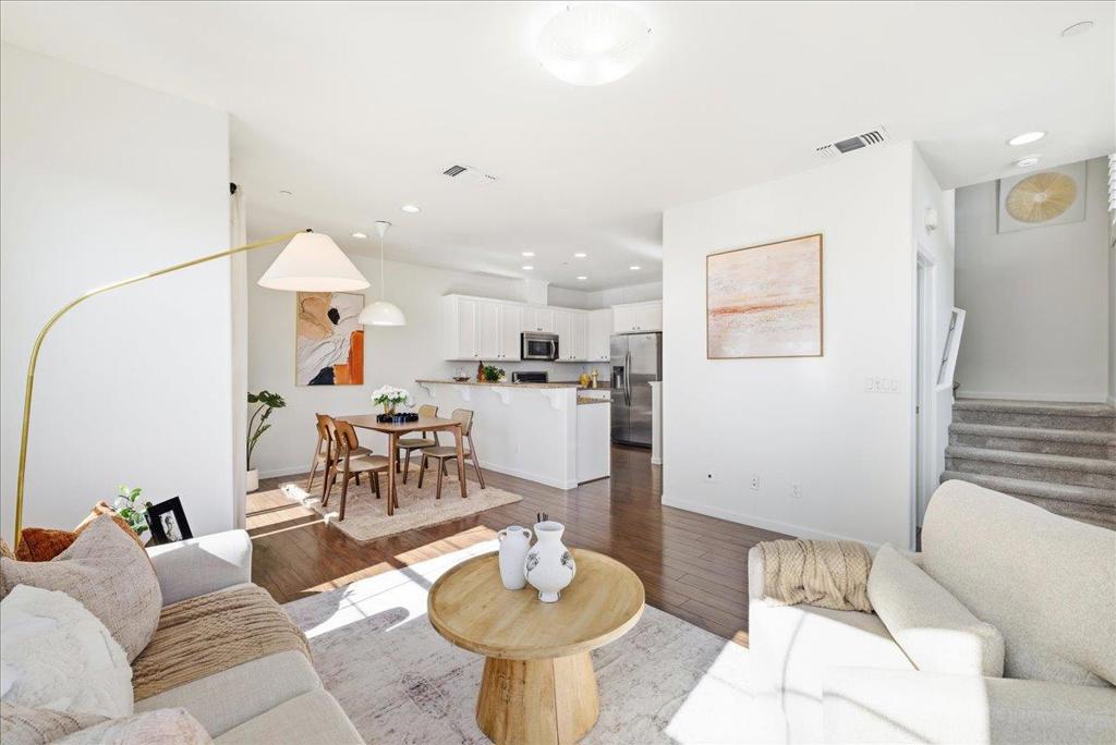 2037 Agave Way