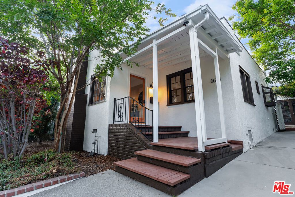 Photo of 8625 Rugby Drive, West Hollywood, CA 90069 (MLS # 25571917)