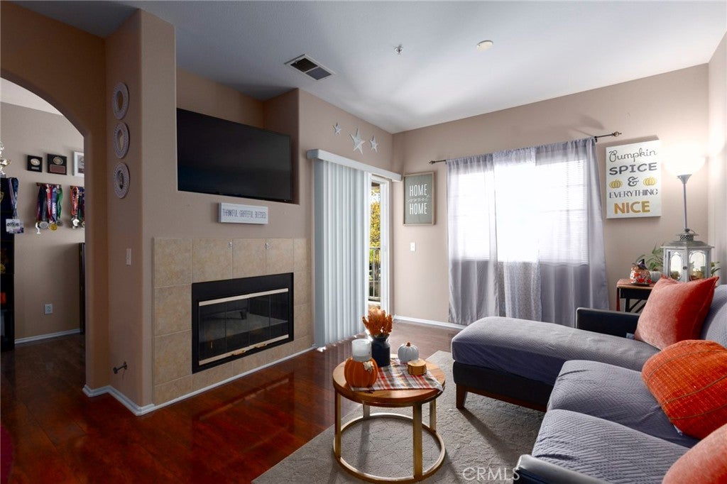 26408 Arboretum 2705