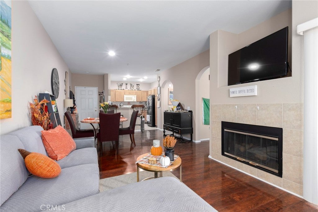26408 Arboretum 2705