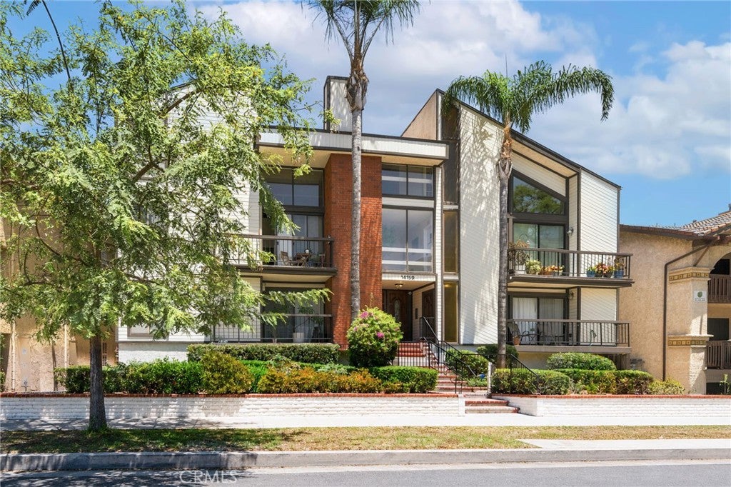 14159 Riverside Drive