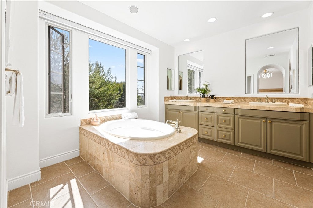 21 ROSE TRELLIS, Irvine CA 92603 - Photo 44