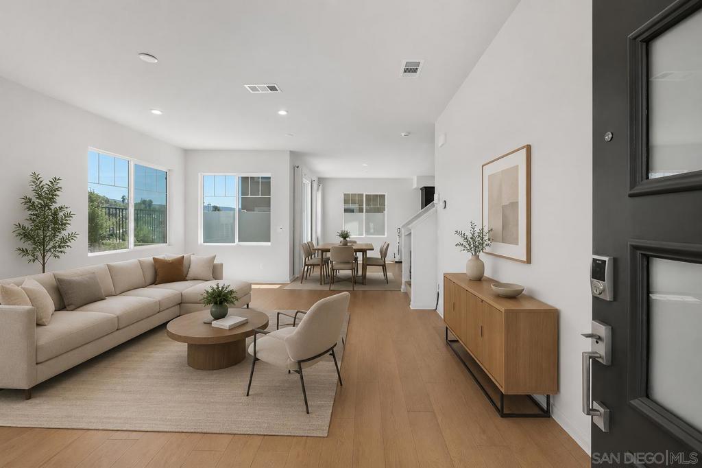 1512 Wingwood
