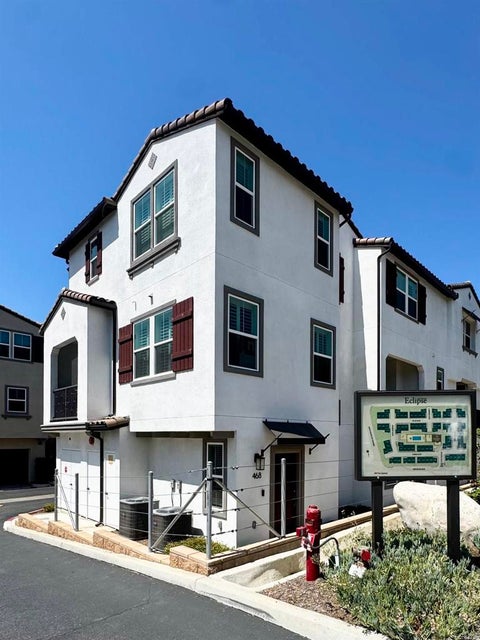 Photo of 468 Carina Glen, Escondido, CA 92025 (MLS # PTP2605330)