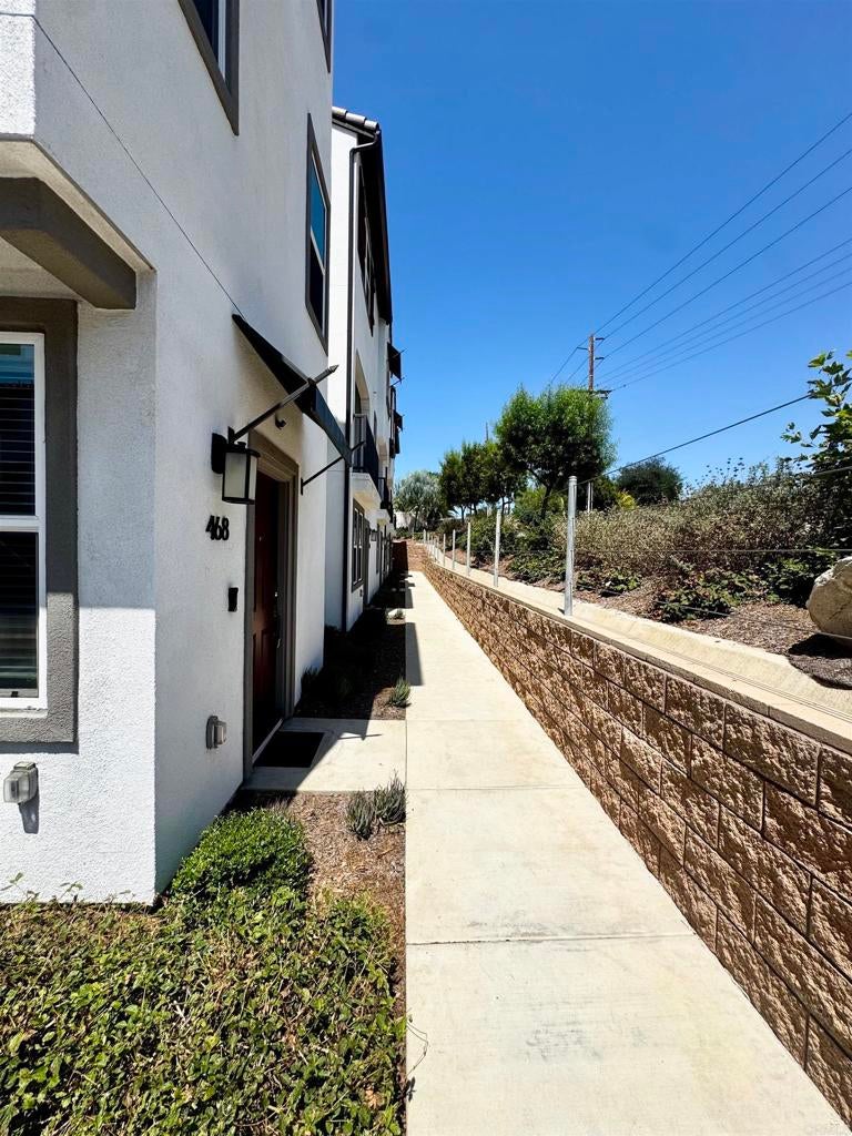 468 Carina Glen, Escondido CA 92025