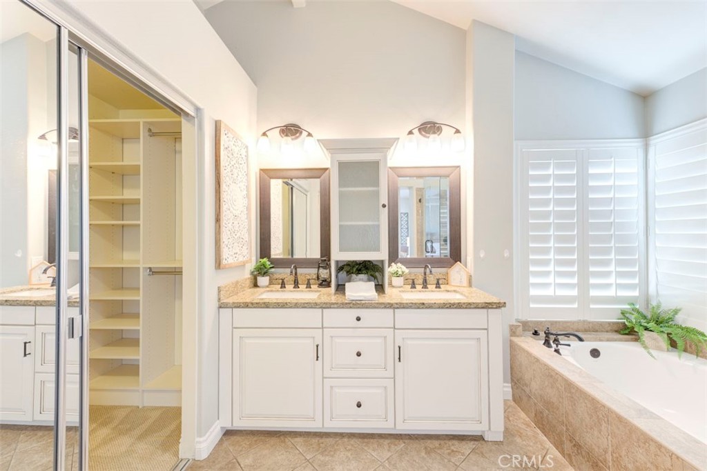 Estrella Vista (ESV) - Residential