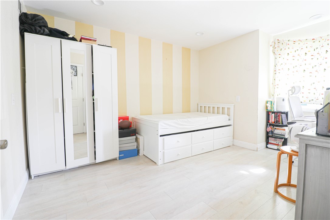 Showcase Homes (SHOC) - Residential