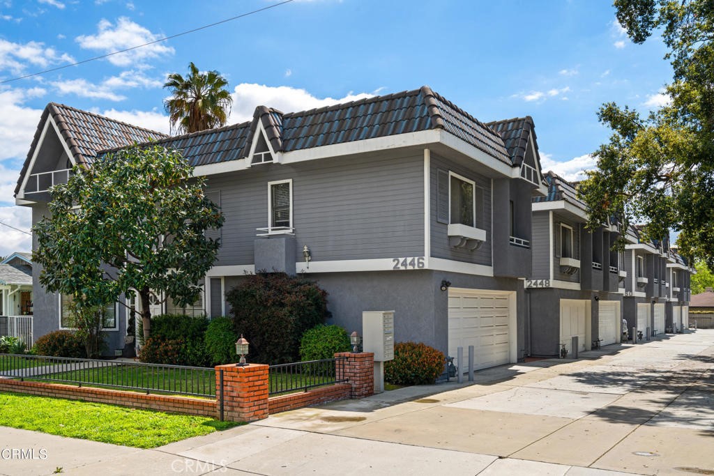 Lovely and spacious 3BR/2.5BA townhome in southeast Pasadena! Quiet back-end unit with privacy, fresh paint, and a newly remodeled kitchen with brand-new appliances. Features include a bright living room with bay window and fireplace, a primary suite with cathedral ceilings, oversized tub, and office/entertainment nook. Attached 2-car garage with storage and laundry hookups.