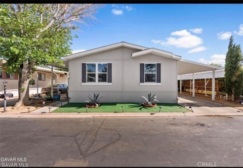 Photo of 3524 E Avenue R #317, Palmdale, CA 93550 (MLS # SR26225258)