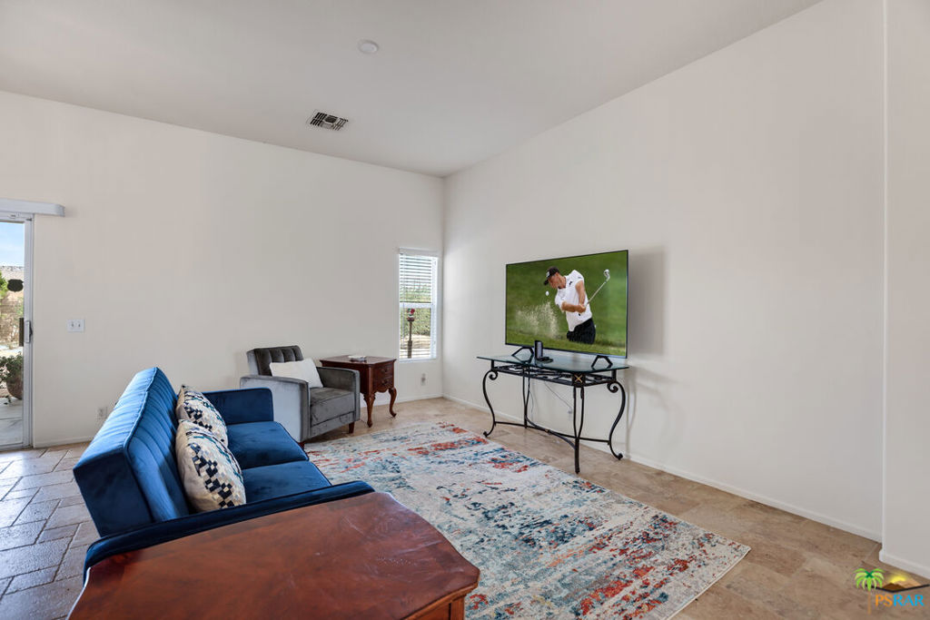 La Pasada - Residential