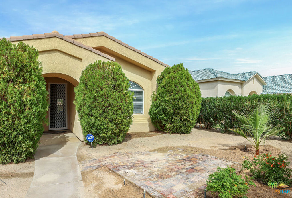 La Pasada - Residential