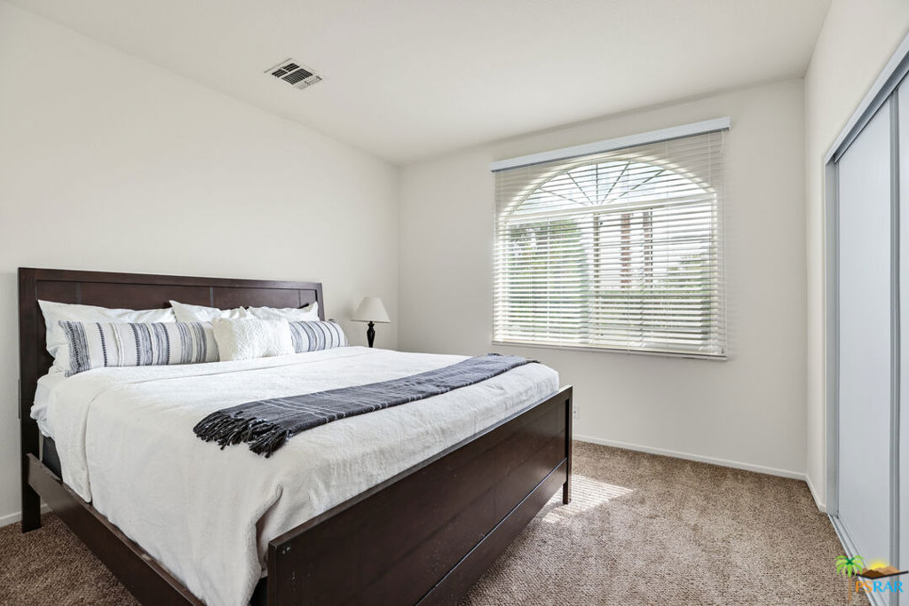 La Pasada - Residential