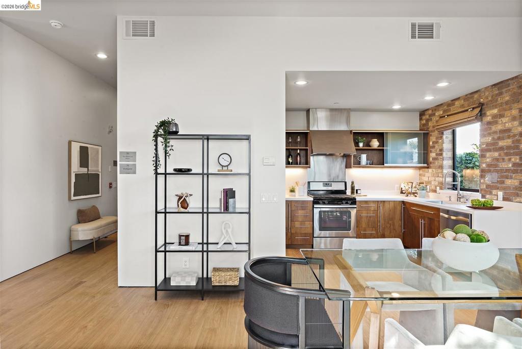 1406 San Pablo Ave A