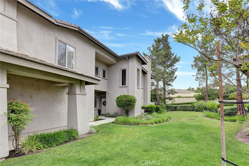 6 Brassie Lane