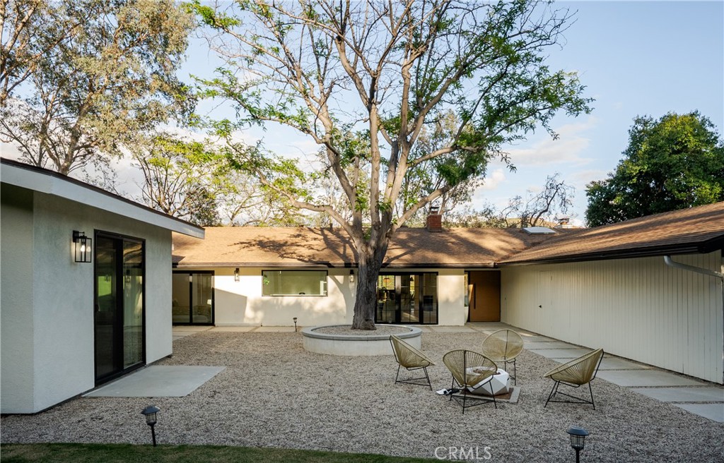 10141 Overhill Drive