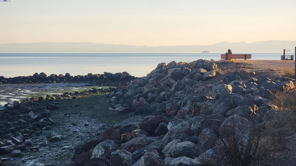 ALAMEDA - Residential