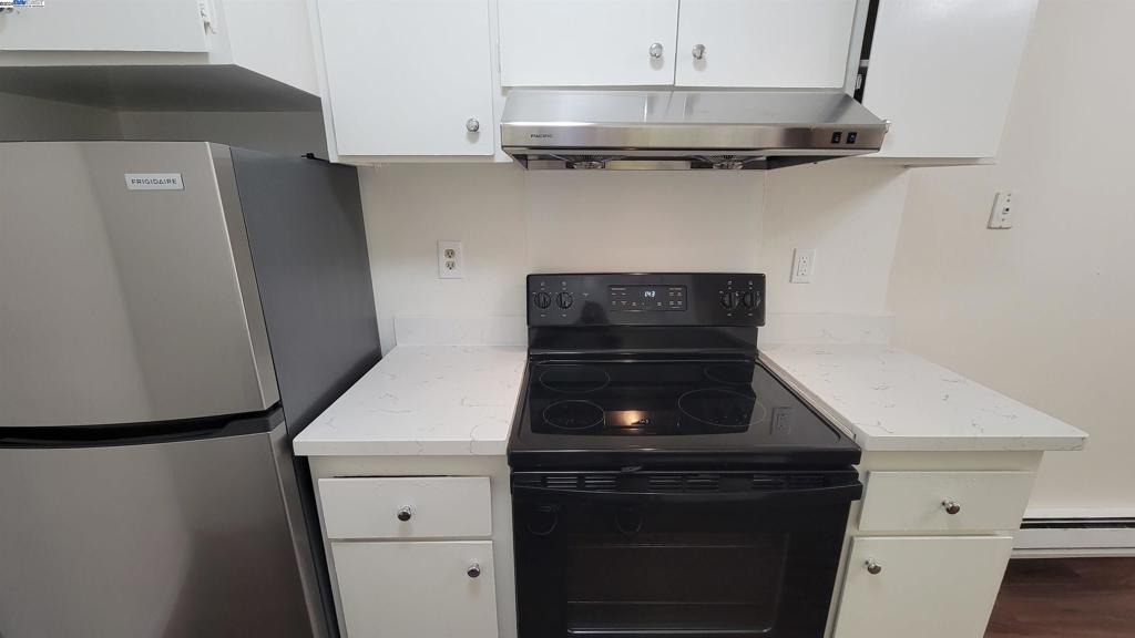 Properties 4 1321 Webster St D119