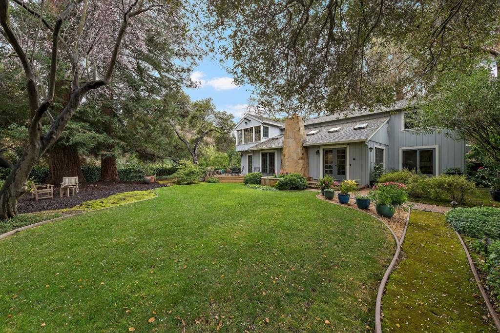 1200 Woodland Avenue, Menlo Park CA 94025