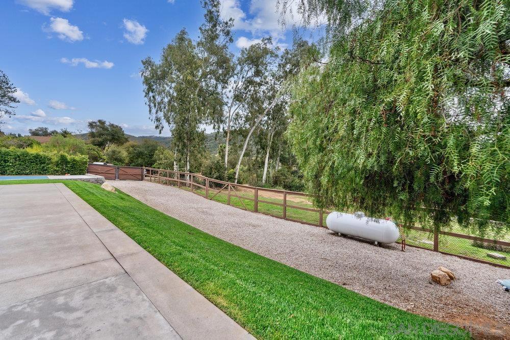 Elfin Forest - Residential