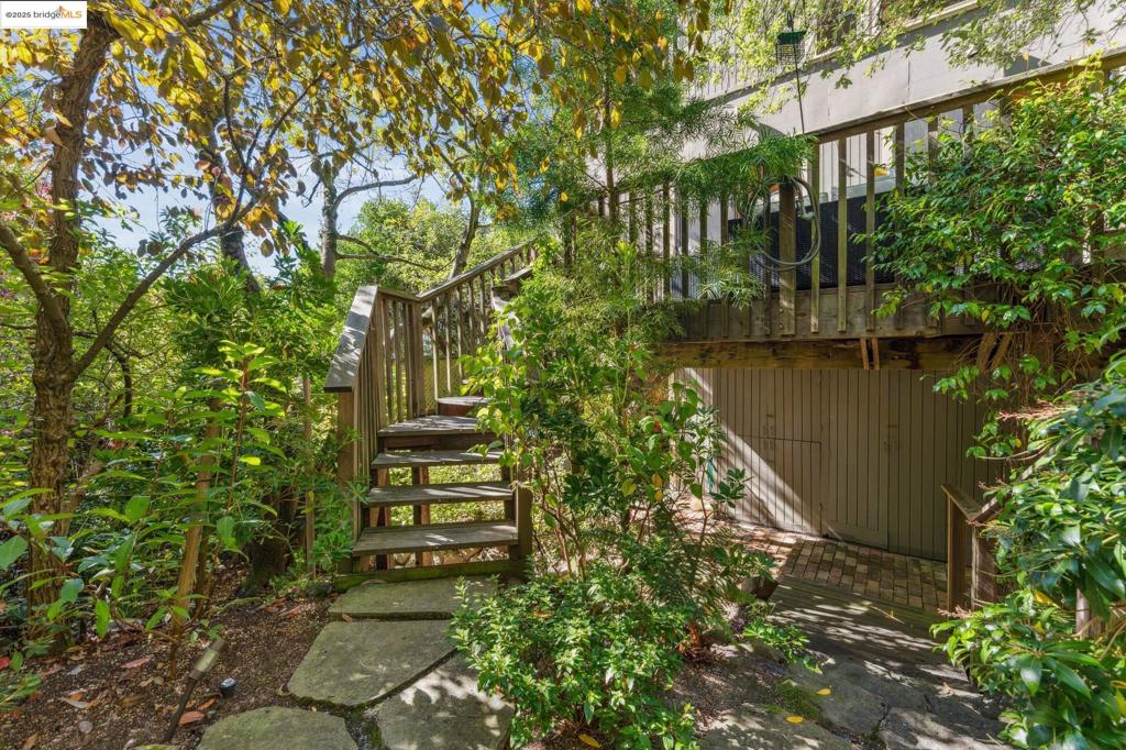 BERKELEY HILLS - Residential